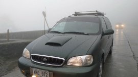 2000 Kia Carnival at 104000 km for sale 