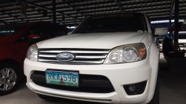 White 2010 Ford Escape at 92000 km for sale 