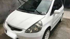 Selling Used Honda Jazz 2006 Automatic in Caloocan 