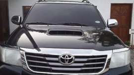 Sell Black 2015 Toyota Hilux at 75000 km 
