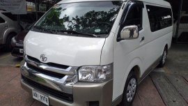 White Toyota Hiace 2016 at 40014 km for sale