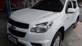 Selling White Chevrolet Trailblazer 2016 Automatic Diesel at 28000 km 