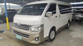 Selling Toyota Hiace 2013 Automatic Diesel 