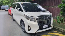 2015 Toyota Alphard for sale in Quezon City 