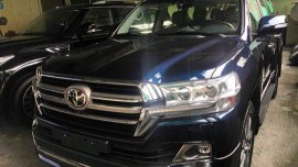 Selling Blue Toyota Land Cruiser 2019 in Manila 