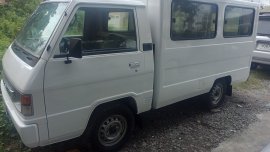 White 2010 Mitsubishi L300 Manual Diesel for sale 