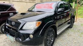 Black 2007 Toyota Hilux at 90000 km for sale 