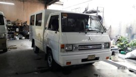 White Mitsubishi L300 2017 at 28000 km for sale 