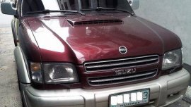 Selling Red Isuzu Trooper 2000 in Pasay 