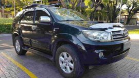 Black Toyota Fortuner 2010 for sale in Pasig 