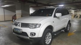 White Mitsubishi Montero Sport 2012 at 90000 km for sale 