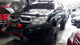 Selling Black Toyota Hilux 2009 at 78448 km 