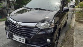 Selling Black Toyota Avanza 2017 at 23000 km 