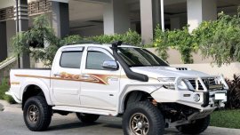 2013 Toyota Hilux for sale in Quezon City