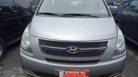 Sell Silver 2014 Hyundai Grand Starex at 32000 km 