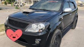 Black Toyota Fortuner 2007 at 130000 km for sale
