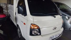 Selling White Hyundai H-100 2017 in Quezon City 
