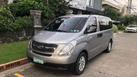 Selling Grey Hyundai Starex 2012 Van Manual Diesel 