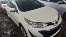 White Toyota Yaris 2018 at 13000 km for sale