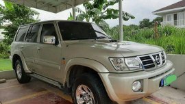 Silver Nissan Patrol 2004 at 106079 km for sale