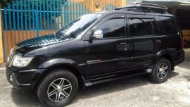 Selling Black Isuzu Crosswind 2014 Manual Diesel at 23000 km 