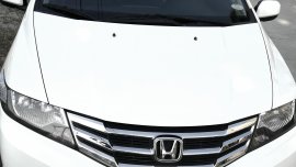 Selling White Honda City 2013 Sedan in Angeles 