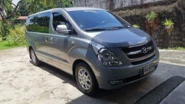 Selling Grey Hyundai Grand Starex 2015 Manual Diesel