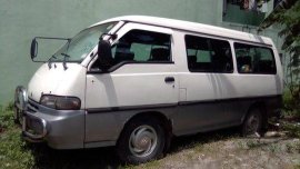 Selling White Hyundai Grace 1997 Manual Diesel at 92000 km 