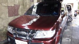 Sell Red 2015 Isuzu Crosswind in Baliuag