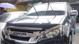 Selling Black 2014 Isuzu DMax LS Manual in Quezon City