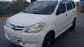 White 2011 Toyota Avanza for sale in Bilar 