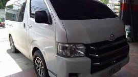 Selling Toyota Hiace 2014 at 86985 km 