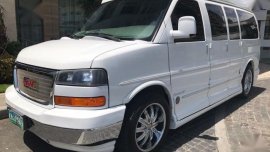 Selling 2009 Gmc Savana Van in Quezon City