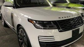 White Land Rover Range Rover 2019 Automatic Gasoline for sale