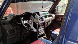 Selling Blue Mitsubishi Pajero 2002 at 80000 km in Davao City 