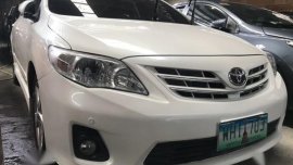 Sell Pearlwhite 2013 Toyota Corolla Altis in Quezon City 