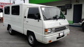 Selling White Mitsubishi L300 2015 Manual Diesel 