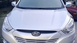 Selling Silver Hyundai Tucson 2011 at 50000 km