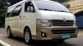 White Toyota Hiace 2014 for sale 