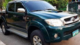 Selling Green Toyota Hilux 2010 in Quezon City