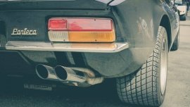 Straight pipe exhaust - What are the advantages vs disadvantages?