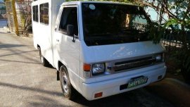 White Mitsubishi L300 2010 Manual for sale 
