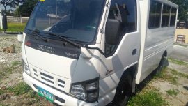 2014 Isuzu Nhr for sale in Angeles 