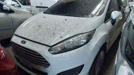 Selling White Ford Fiesta 2017 at 7000 km 