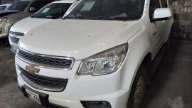 White Chevrolet Trailblazer 2016 for sale in Makati 