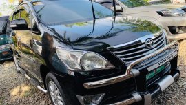 Sell Black 2013 Toyota Innova Manual Diesel at 50000 km 