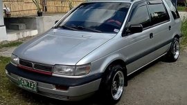 Selling Used Mitsubishi Space Wagon 1992 in Silang