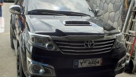 Selling Black Toyota Fortuner 2016 Automatic Diesel 