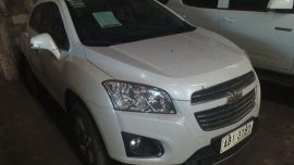 Sell White 2016 Chevrolet Trax Automatic Gasoline at 23000 km 