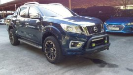 Selling Blue Nissan Navara 2018 Automatic Diesel 